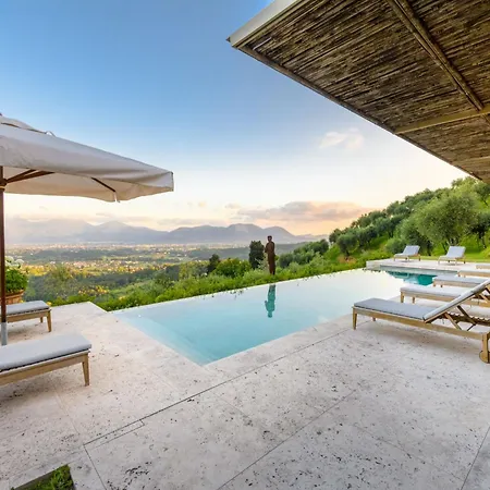 Sunset, Luxury With Infinity Pool Villa *