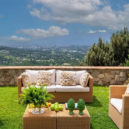 Sunset, Luxury With Infinity Pool Villa Lucca