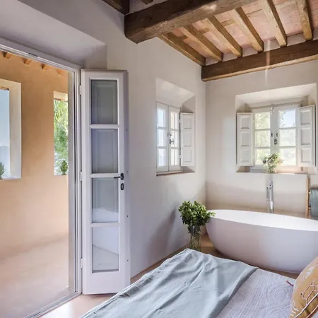 Sunset, Luxury With Infinity Pool Lucca